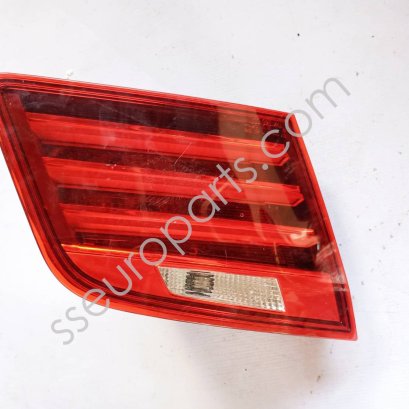 Rear light in trunk lid, left 63217306163 7306163