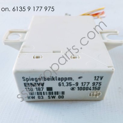 โมดูลของฟังก์ชั่นพับกระจกมองข้าง 61359177975 9177975