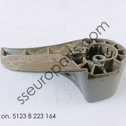 bm E89 ตัวจัดการคันโยก Bonnet 51238226621 8226621 11970213