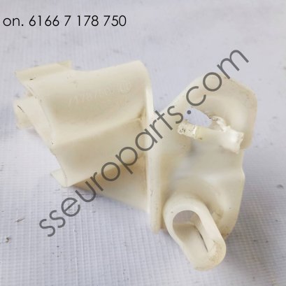 Filler pipe bracket  61667178750 7178750