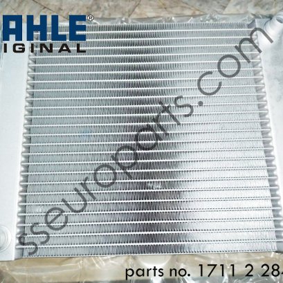 Radiator, right Part number: 17112284278 2284278 1711 2 284 278 MAHLE CR940000P