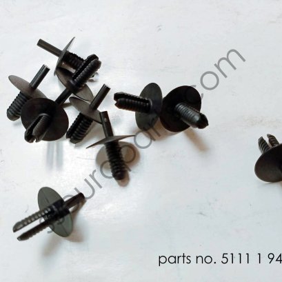 รีเว็ต, สีดำ หมายเลขชิ้นส่วน: 51111944537 1944537