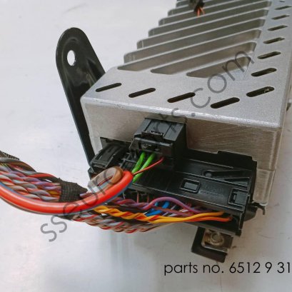 Amplifier hifi system Part number: 65129312590 9312590 ของเก่า