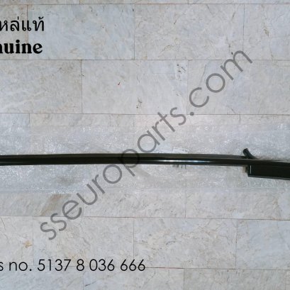 ขอบปิดกระจกประตูด้านหลังขวา หมายเลขชิ้นส่วน: 51378036666 8036666