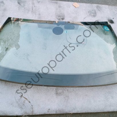 F56 windshield second hand 6769700