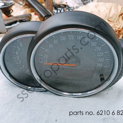 Instrument cluster Part number: 62106822945 6822945 62106843998 6843998
