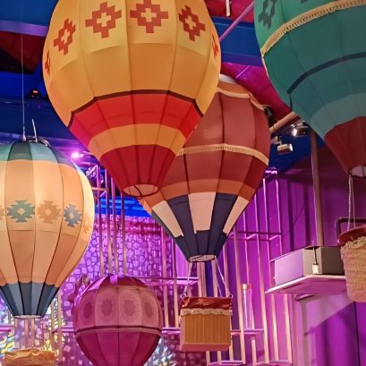 ผลิตโคมไฟตกแต่งร้านอาหาร บอลลูนยักษ์พิเศษ |  โดยเสถียรโคมไฟ