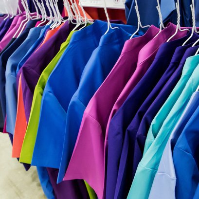 เสื้อฟอร์มพนักงาน