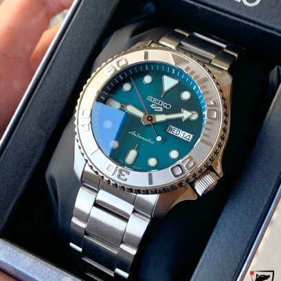 The Queen Pearl Yachtmaster Edition