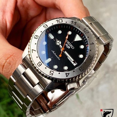 THE EXPLORER II SPIKE LINE EDITION