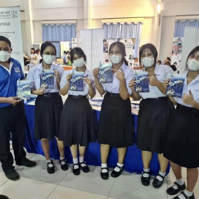 กิจกรรมตลาดนัดการศึกษาพัฒนาสู่ความพอเพียง ประจำปีการศึกษา 2566 ณ โรงเรียนมัธยมวัดหนองแขม 