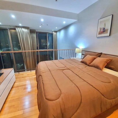 EHL - 212998 	คอนโด The Emporio Place Sukhumvit 24