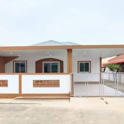 EHL-223518 หมู่บ้านพิชามญชุ์ 3