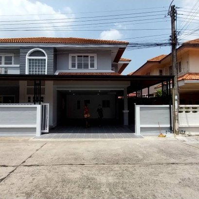 EHL-233626 ขายบ้านเดี่ยวหมู่บ้านทองสถิตย์8