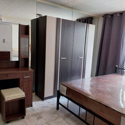 EHL-233666 ลุมพินี เพลส สาทร