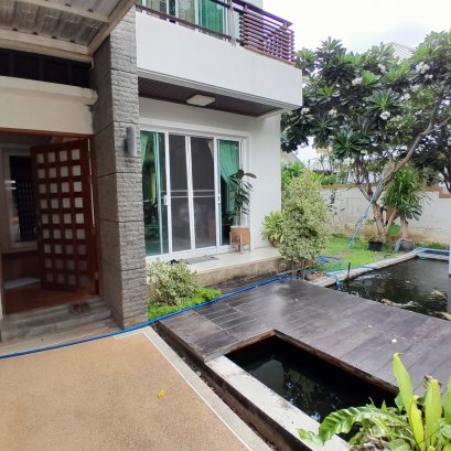 EHL-233710 หมู่บ้าน บลูลากูน บางนา-ตราด กม.8 (Blue Lagoon Bangna km.8)