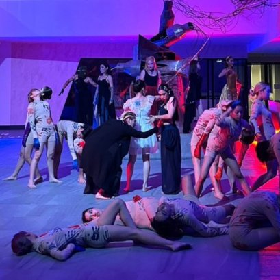 การแสดงโครงการพัฒนาทักษะและศักยภาพทางด้านนาฏศิลป์สากล