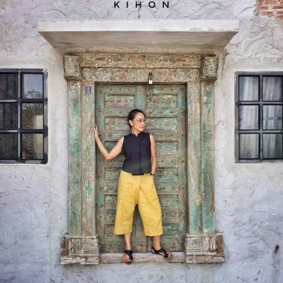 Elevate your home design with a wooden door.