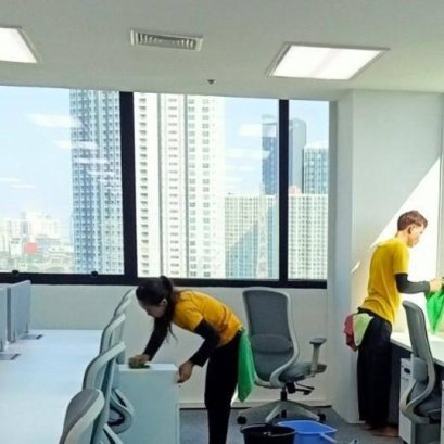 ออฟฟิศสะอาด ชีวิตดีมีสุข: ทำไมการทำความสะอาดสำนักงานจึงสำคัญกว่าที่คุณคิด