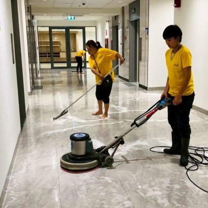 เปลี่ยนพื้นที่ไซต์งานให้เป็นออฟฟิศในฝัน เก็บรายละเอียดความสะอาดครบทุกจุดก่อนเริ่มงาน