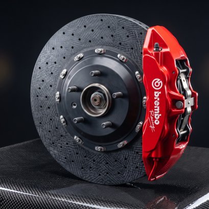 ชุดเบรกคาร์บอนเซรามิก Brembo CCM-R ระดับสนามแข่งสำหรับ Supercar
