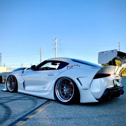 ท่อไอเสีย TNEER Toyota Supra A90 Rocket Bunny