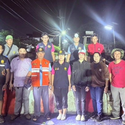 ดำเนินการเพื่อการป้องกันน้ำล้นตลิ่ง โดยได้ทับนบกระสอบทรายและวางแท่งแบริเออร์บริเวณสะพาน