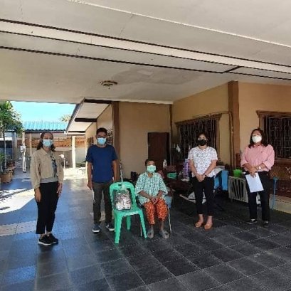 ลงพื้นที่แจกถุงยังชีพ​ เครื่องอุปโภค​ บริโภค​ และพ่นยาฆ่าเชื้อ ที่ได้รับผลกระทบจาก​การแพร่​ระบาดของโร​คติดเชื้อไ​วรัสโคโรนา​ 2019