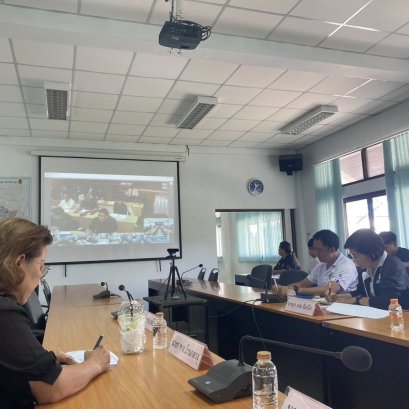 ข้าร่วมประชุมเตรียมความพร้อมอำนวยความสะดวกแก่ประชาชนในกิจกรรมแสดงความอาลัย หรือถวายพระราชกุศลแด่สมเด็จพระนางเจ้าสิริกิติ์ พระบรมราชินีนาถ พระบรมราชชนนีพันปีหลวง