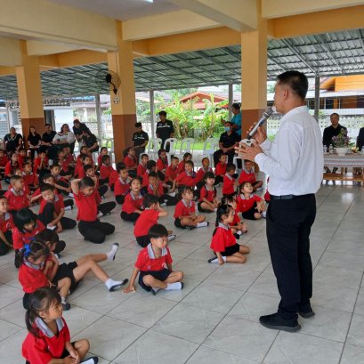 เป็นวิทยากรให้ความรู้แก่ผู้เข้ารับการอบรมโครงการคัดแยกขยะเพื่อโรงเรียนสะอาดปราศจากโรคภัย ประจำปีงบประมาณ 2569