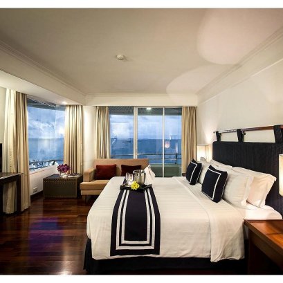 H044 : A-One The Royal Cruise Pattaya