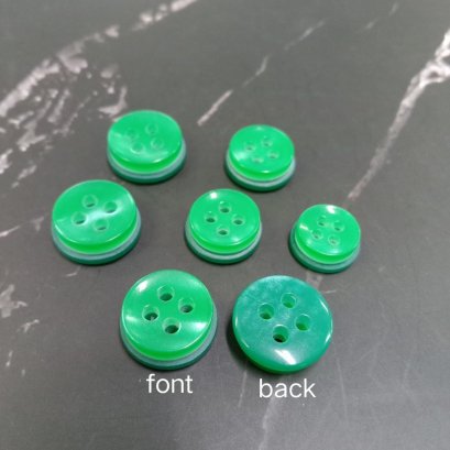 กระดุมเนื้อมุกสีเขียว มี 3 ขนาดให้เลือก