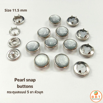 Pearl snap buttons