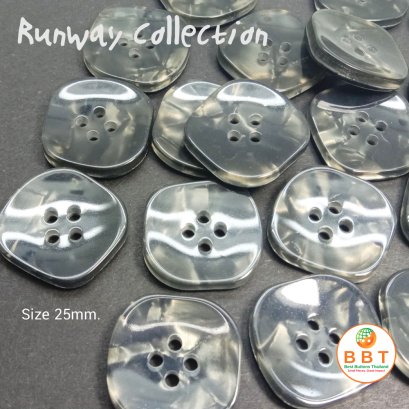 กระดุมสี่เหลี่ยมสีดำมุก 25 มิล