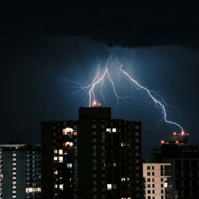 ทำไมถึงต้องมีระบบล่อฟ้า