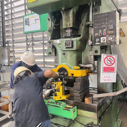 press machine maintenance