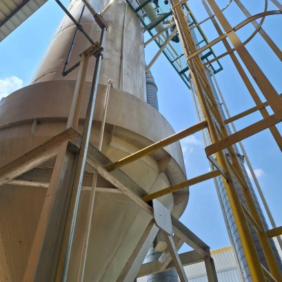 Replace the filter bag