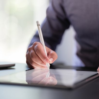 คำว่า "consideration" ในสัญญาภาษาอังกฤษช่วงต้นคืออะไร 