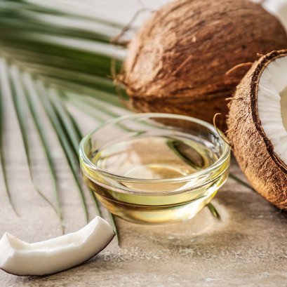 ประโยชน์ของน้ำมันมะพร้าวสกัดเย็น