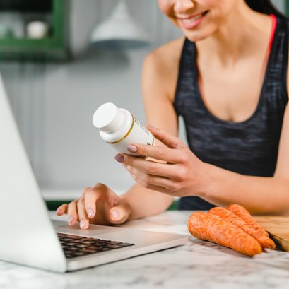 ผลิตอาหารเสริมสร้างแบรนด์