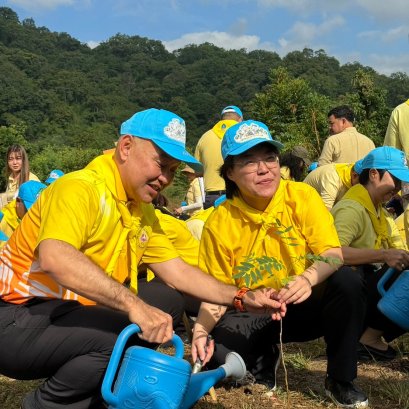 ร่วมปลูกต้นไม้ และ สร้างฝายชะลอน้ำ ณ ป่าชุมชนบ้านหนองหิน-เขาสูง อำภอท่ามะกา จังหวัดกาญจนบุรี