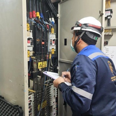 professional engineer คือ