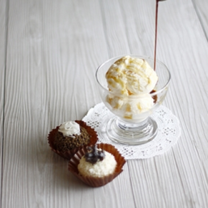  วนิลลา อัพฟากาโต้ 