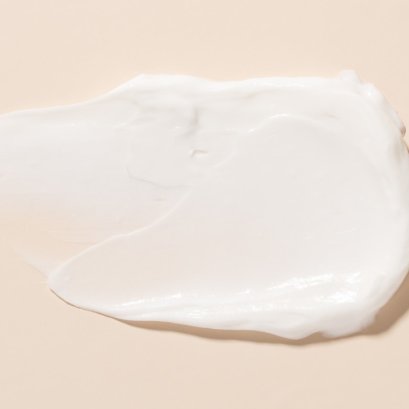 อายครีม คืออะไร ? ทำความรู้จักก่อนใช้ให้เกิดประสิทธิภาพ