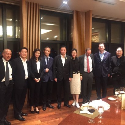 23 กุมภาพันธ์ 2017 คุณหลุ่ย แซ่กั๊วและคุณจาง เฉิงเข้าร่วมงานเลี้ยงที่สำนักงานใหญ่ของ CP Group
