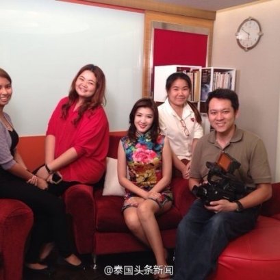 2013年10月9日 郭蕊女士应泰国第九电视台邀请，主持该台《东盟语言教授》节目