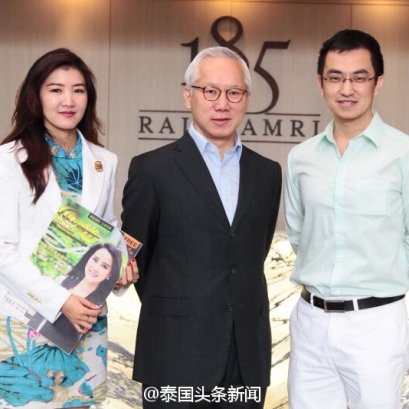 2014年10月18日 集团董事长郭蕊女士同《@ManGu曼谷》杂志社 执行社长張燚先生独家采访了泰国著名房地产