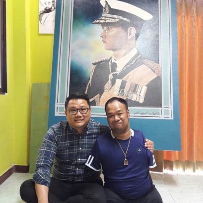 เอกชัย วรรณแก้ว มอบภาพในหลวงรัชกาลที่ ๙ ให้ผู้สนับสนุน