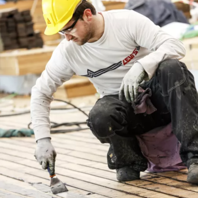 LEISURE BOATS AND YACHTS