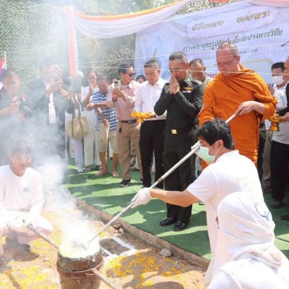บุญสร้างพระพุทธรูป ศิลปะสุโขทัย ปางมารวิชัย  สำเร็จแล้ว 